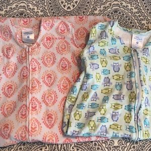 2 zip up Halo sleep sacks